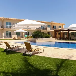 **** Hotel apartamentowy Pontalaia Turisticos Portugalia